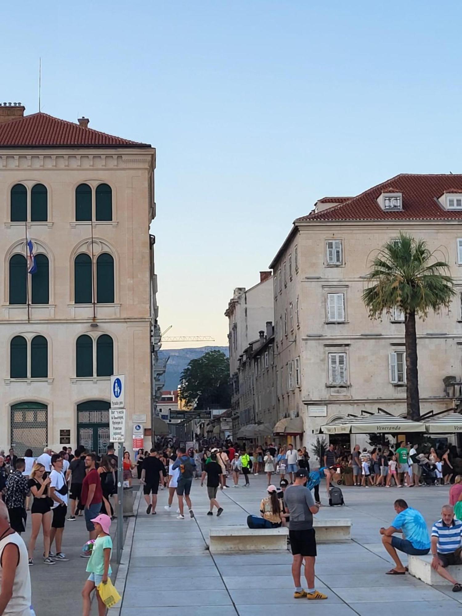 Apartment Sunshine- Center Of Σπλιτ Εξωτερικό φωτογραφία